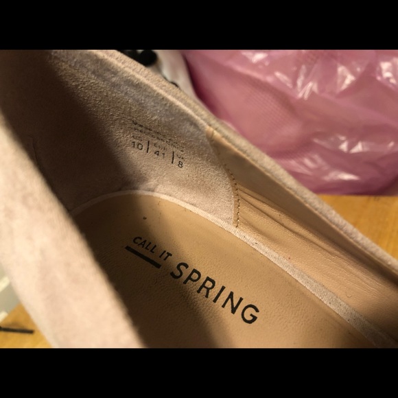 Tan Heels - Picture 3 of 6